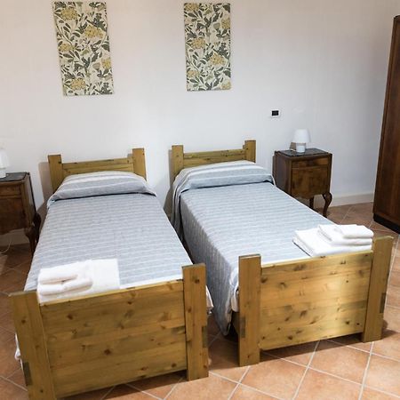 Casale De Filippo Villa Maratea Rum bild